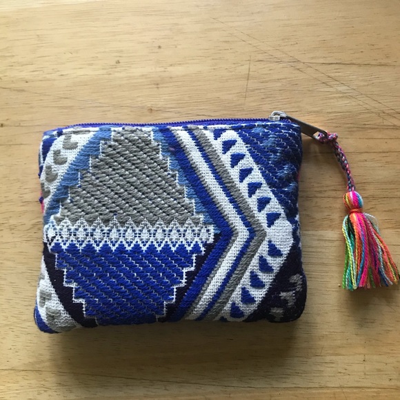 Small pouch - Picture 2 of 2